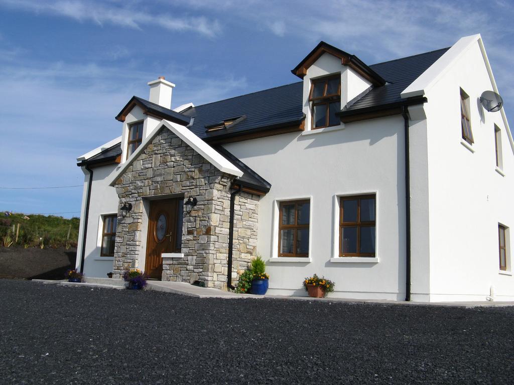 Achill Water'S Edge Bed & Breakfast Doogort Exterior photo
